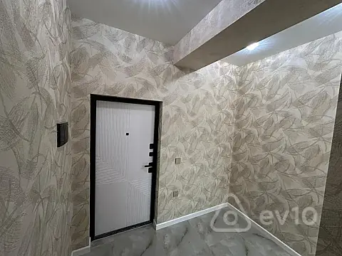 Satılır 2 otaqlı yeni tikili 70 m²