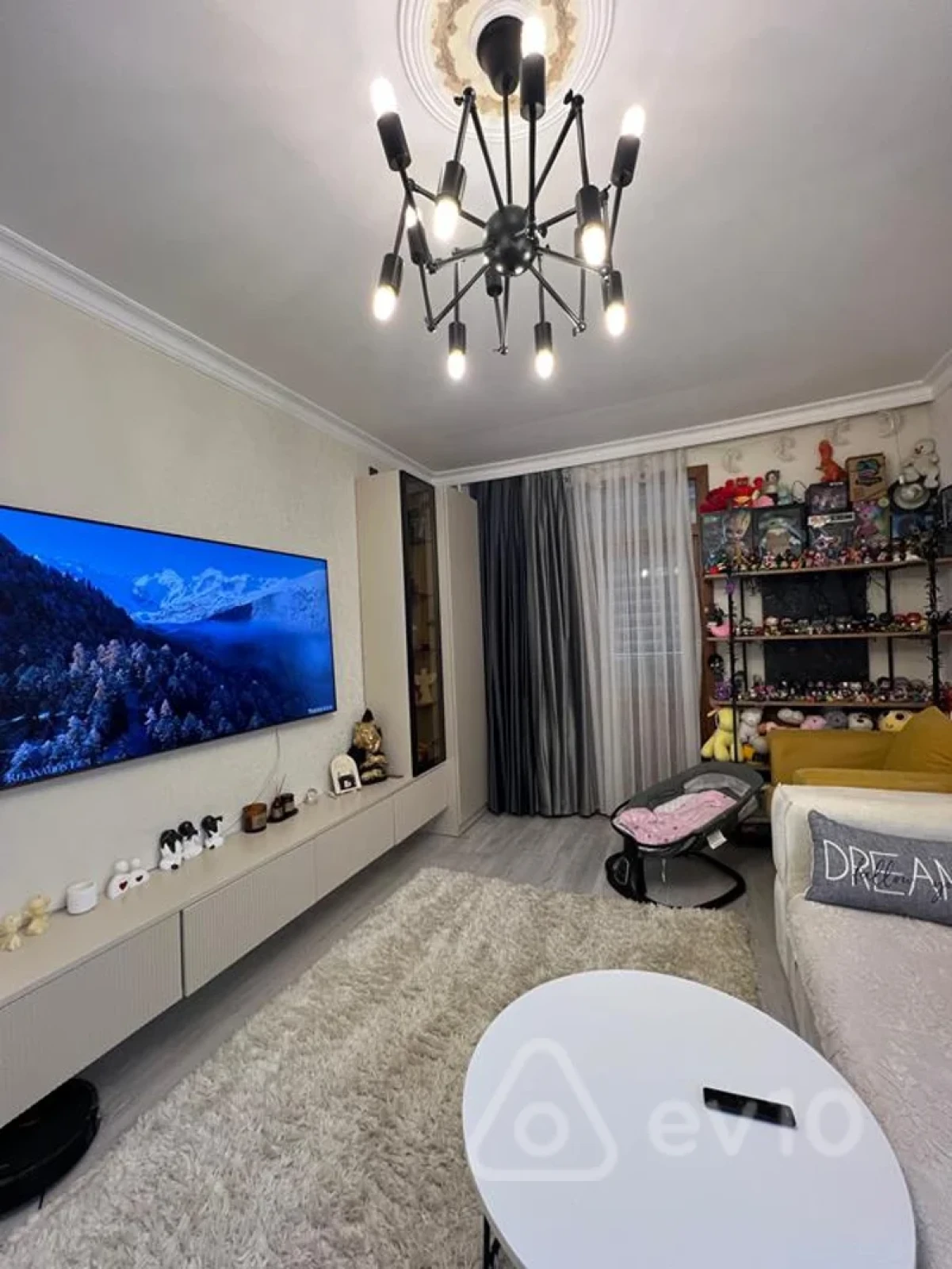 Satılır 2 otaqlı köhnə tikili 45 m²
