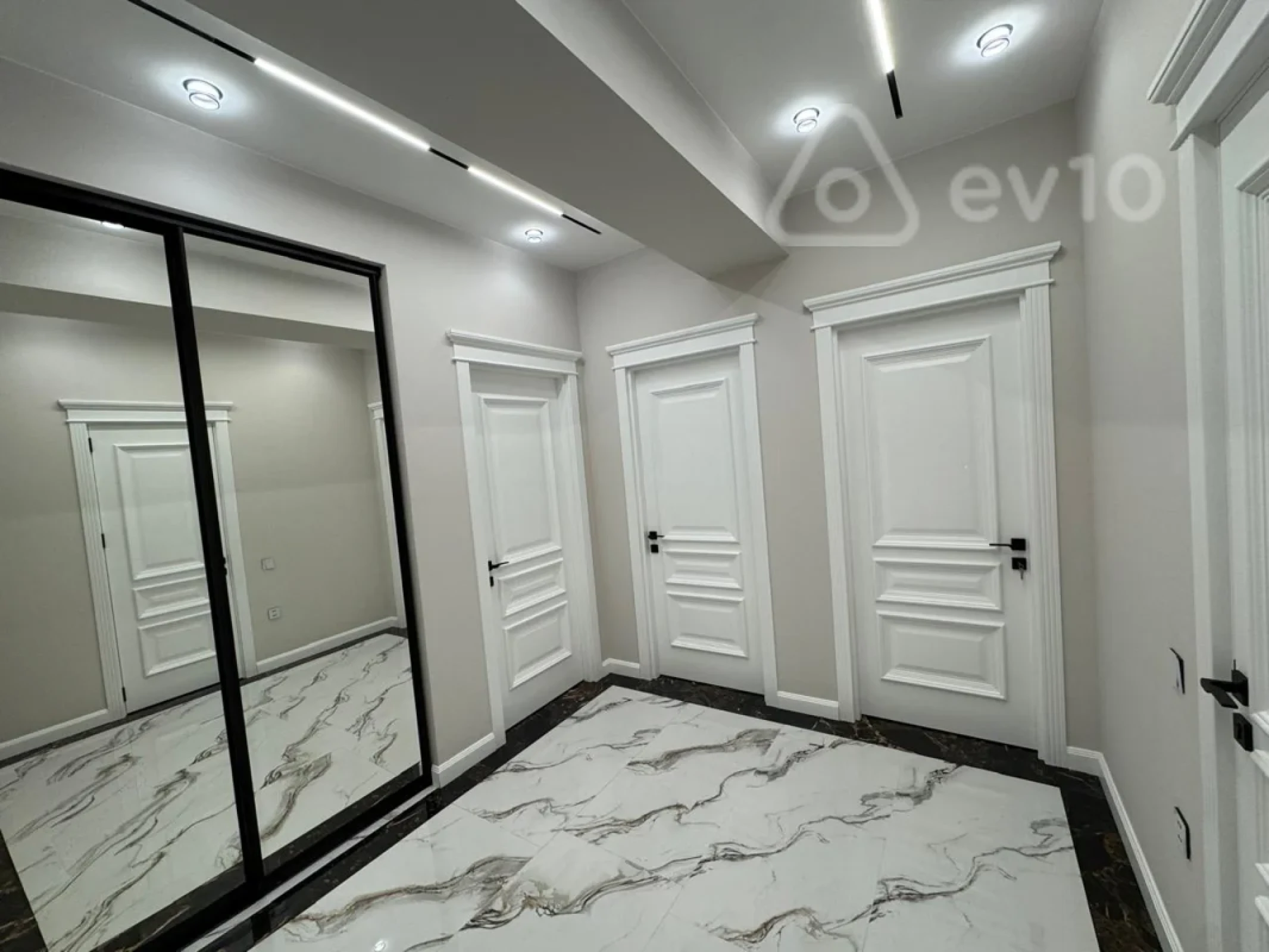 Kirayə verilir 3 otaqlı yeni tikili 110 m²