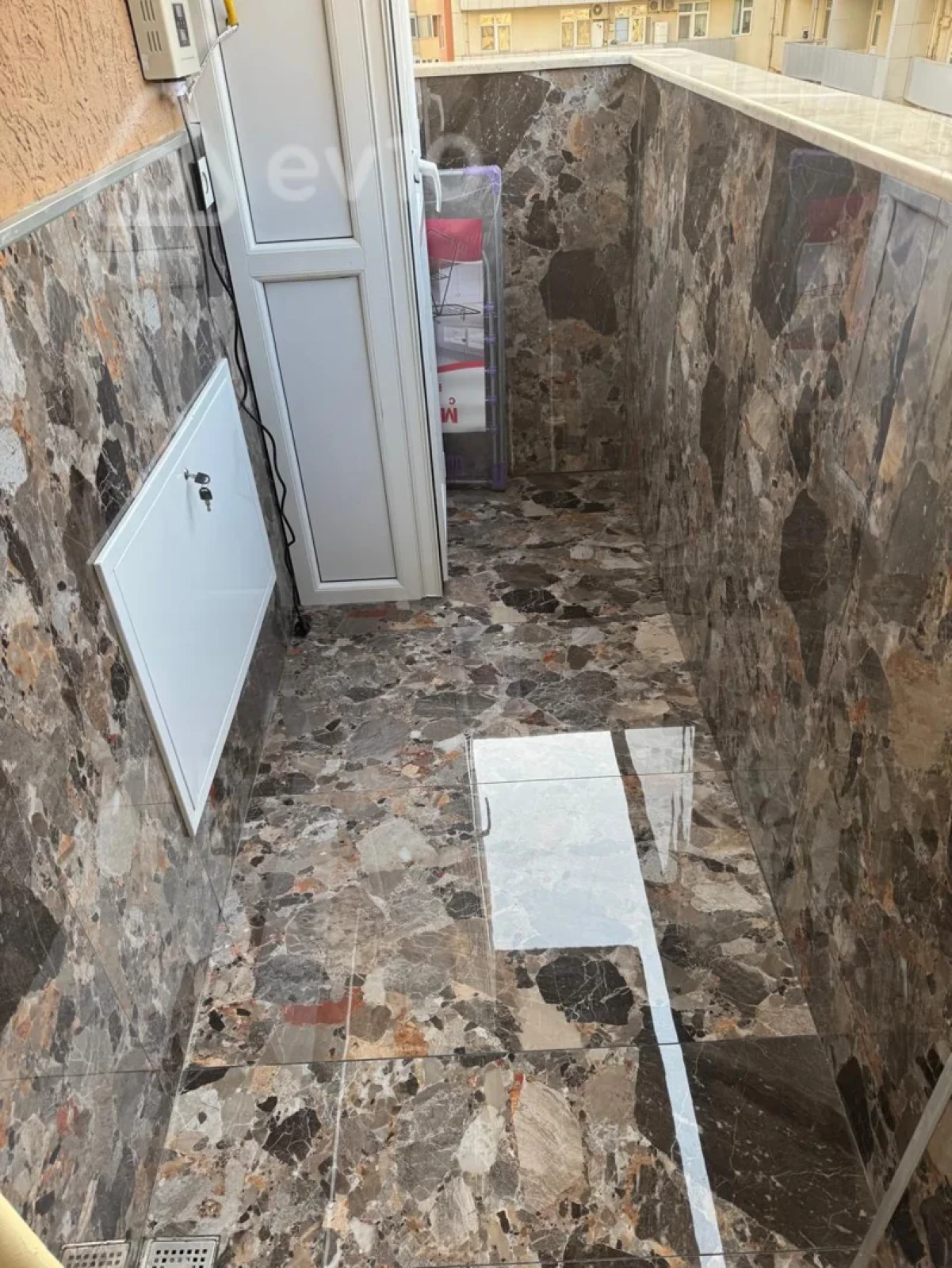 Kirayə verilir 3 otaqlı yeni tikili 110 m²