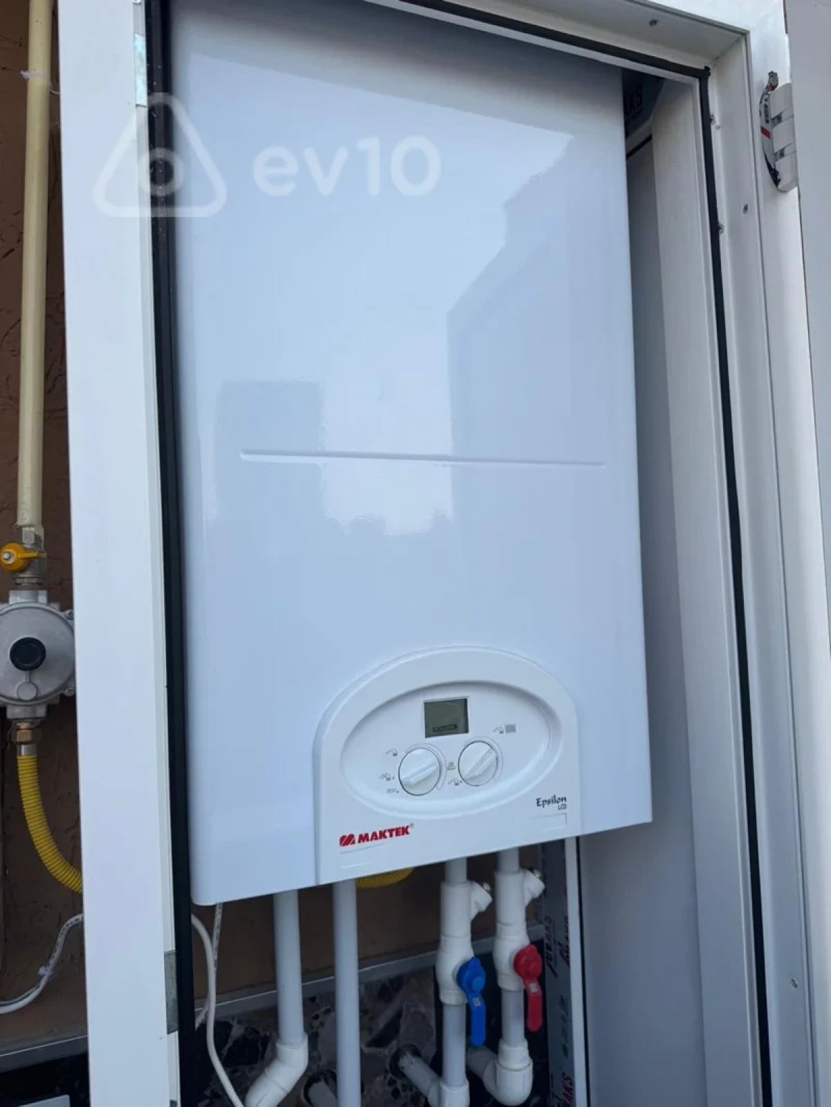 Kirayə verilir 3 otaqlı yeni tikili 110 m²