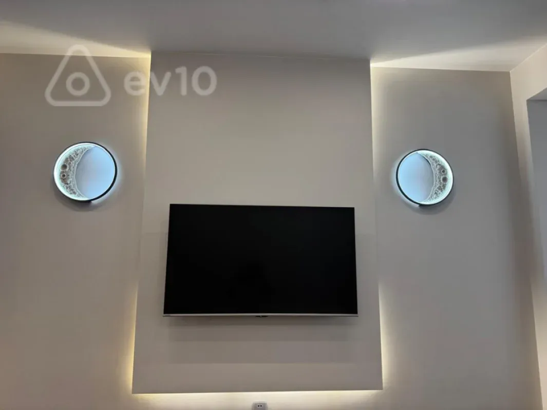 Kirayə verilir 3 otaqlı yeni tikili 110 m²