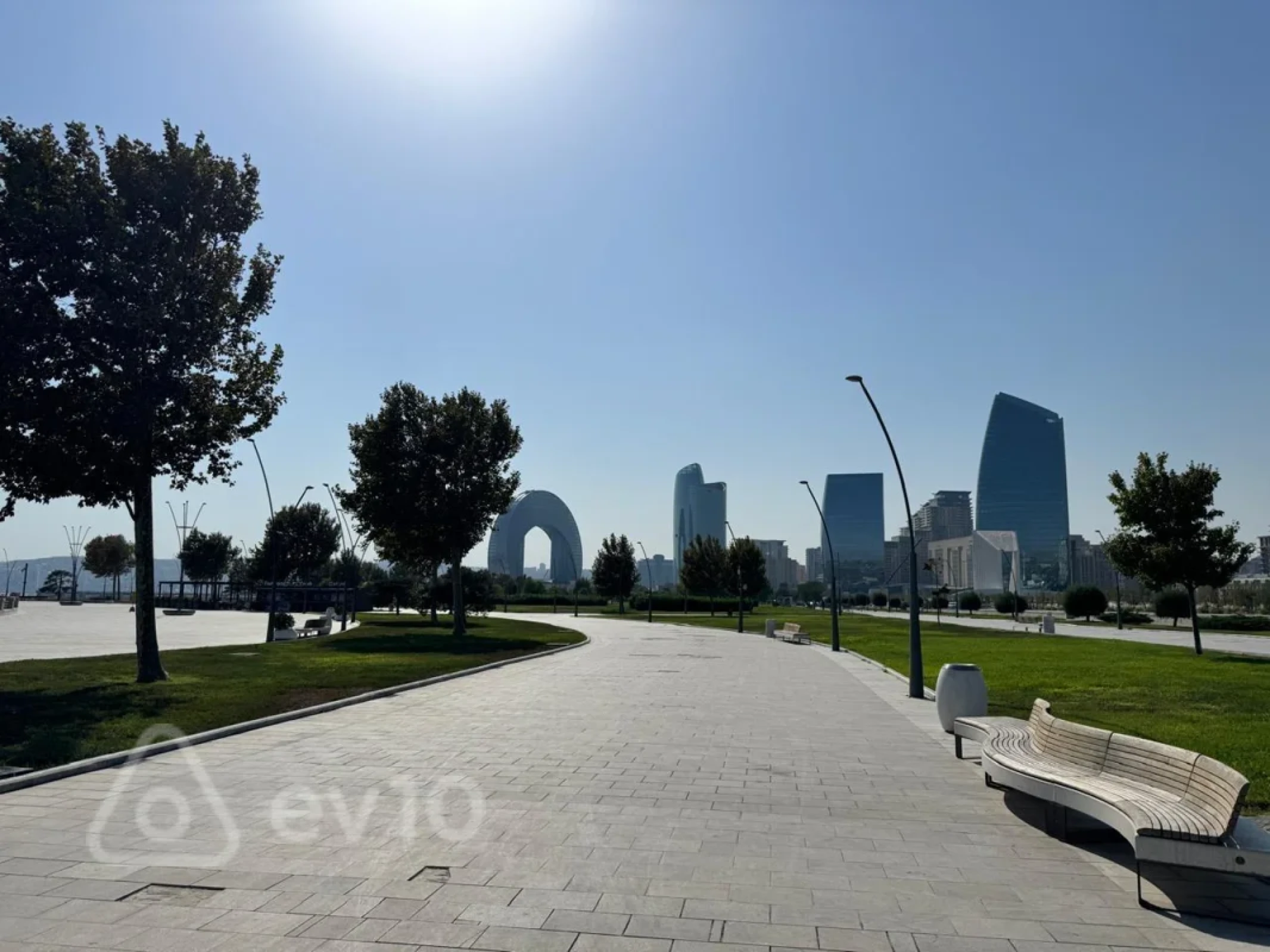 Kirayə verilir 3 otaqlı yeni tikili 110 m²