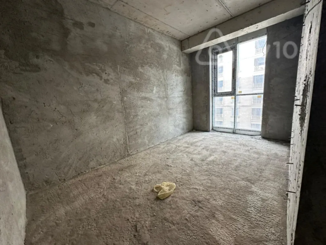 Satılır 2 otaqlı yeni tikili 84 m²