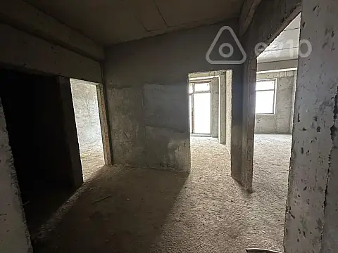 Satılır 2 otaqlı yeni tikili 84 m²