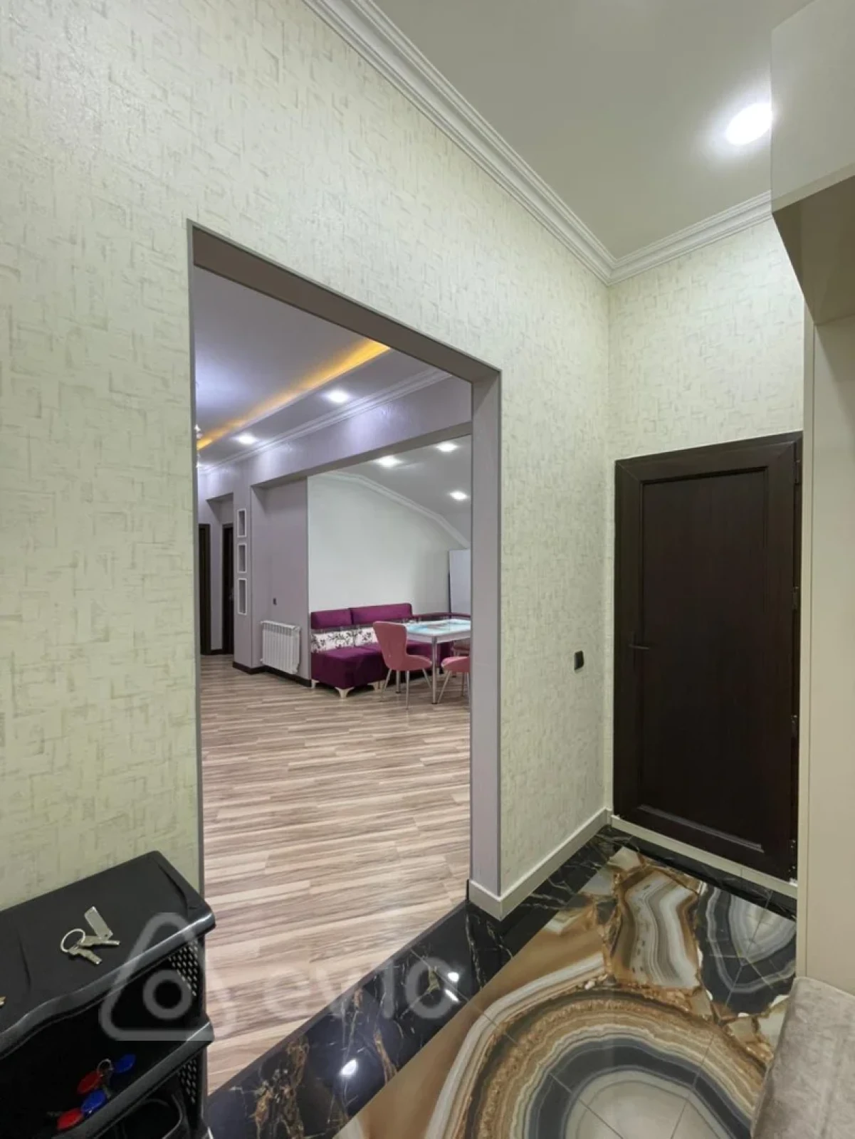 Kirayə verilir 3 otaqlı yeni tikili 82 m²