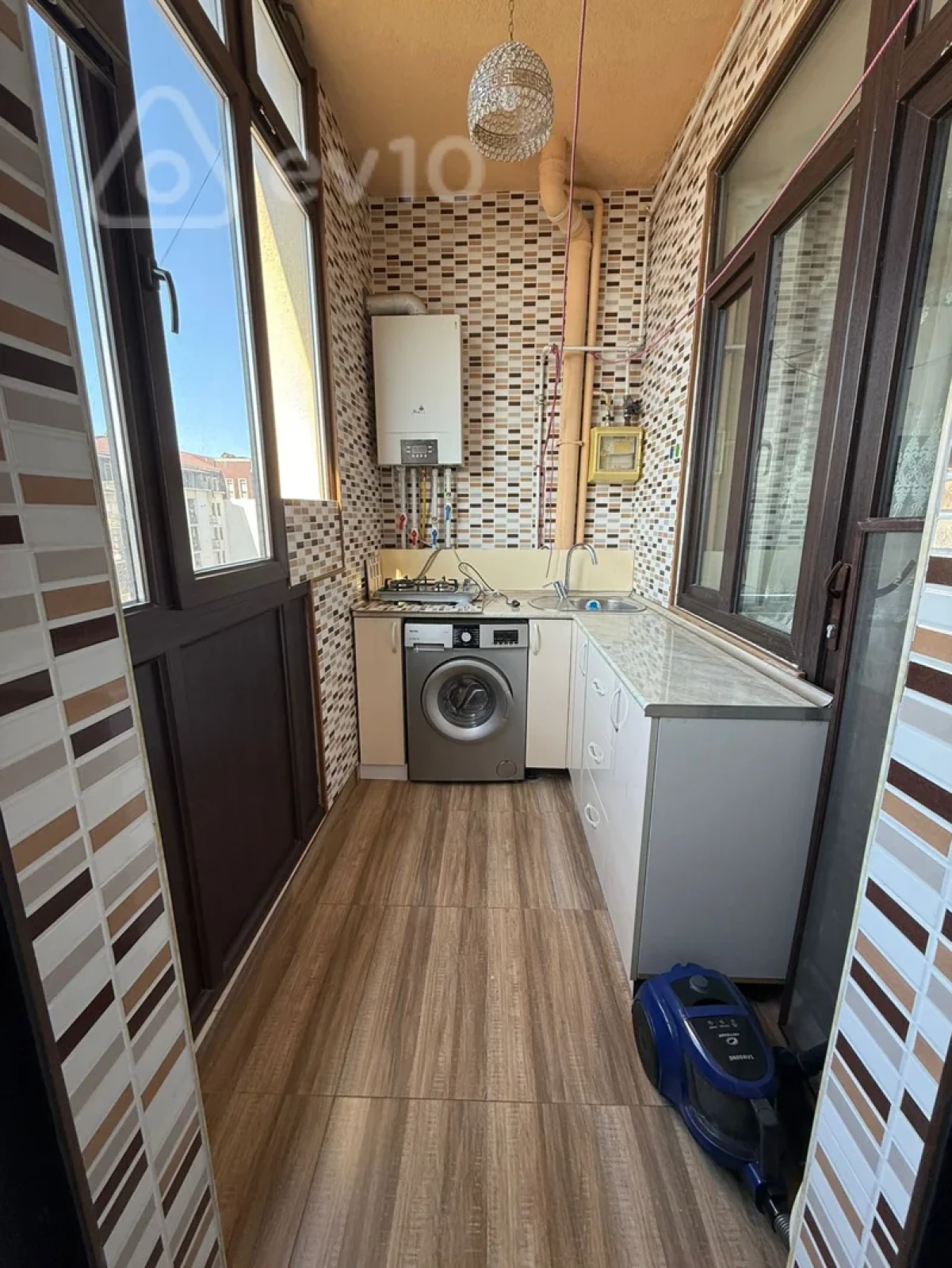 Satılır 2 otaqlı yeni tikili 60 m²