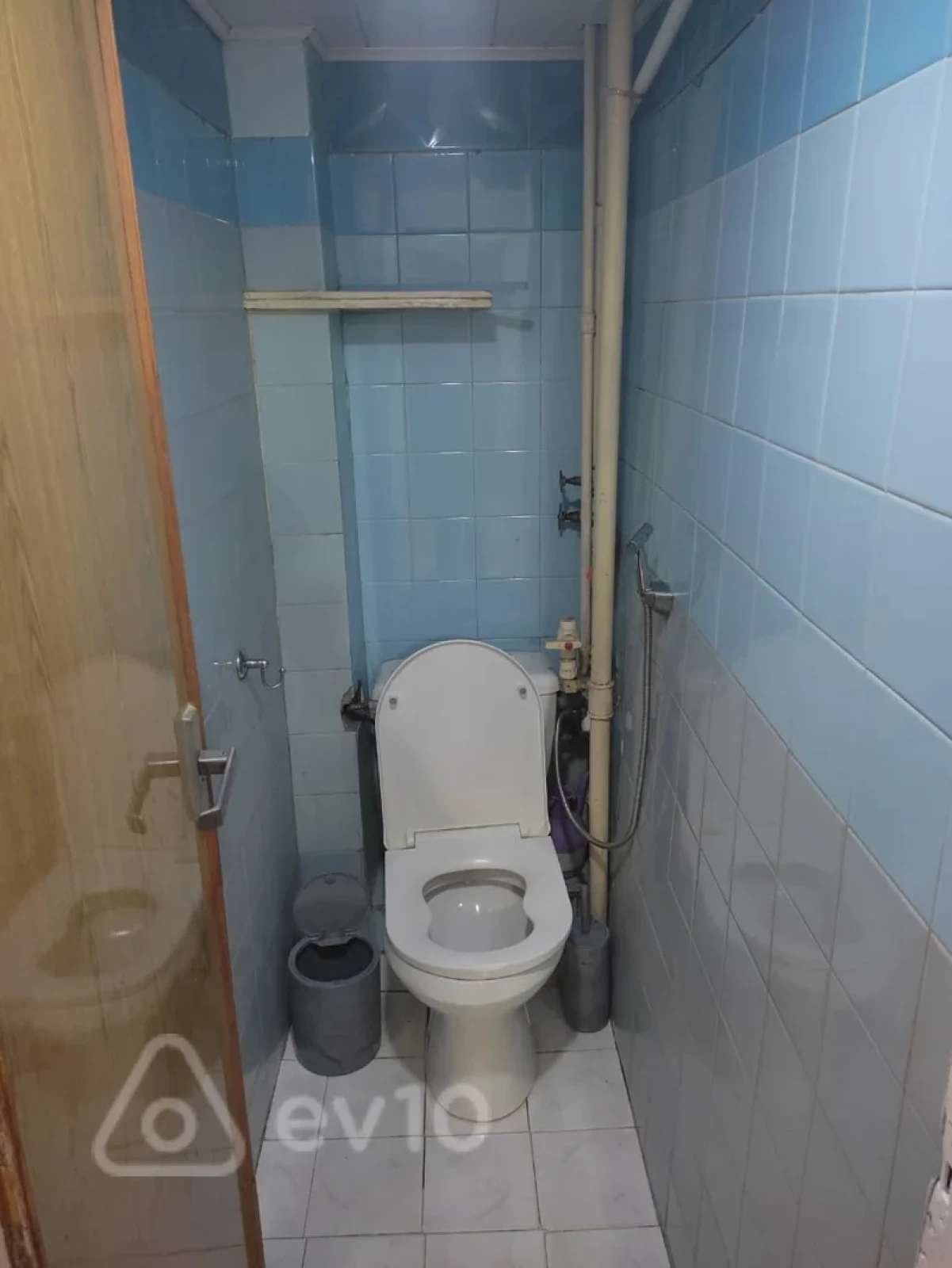 Kirayə verilir 3 otaqlı köhnə tikili 70 m²