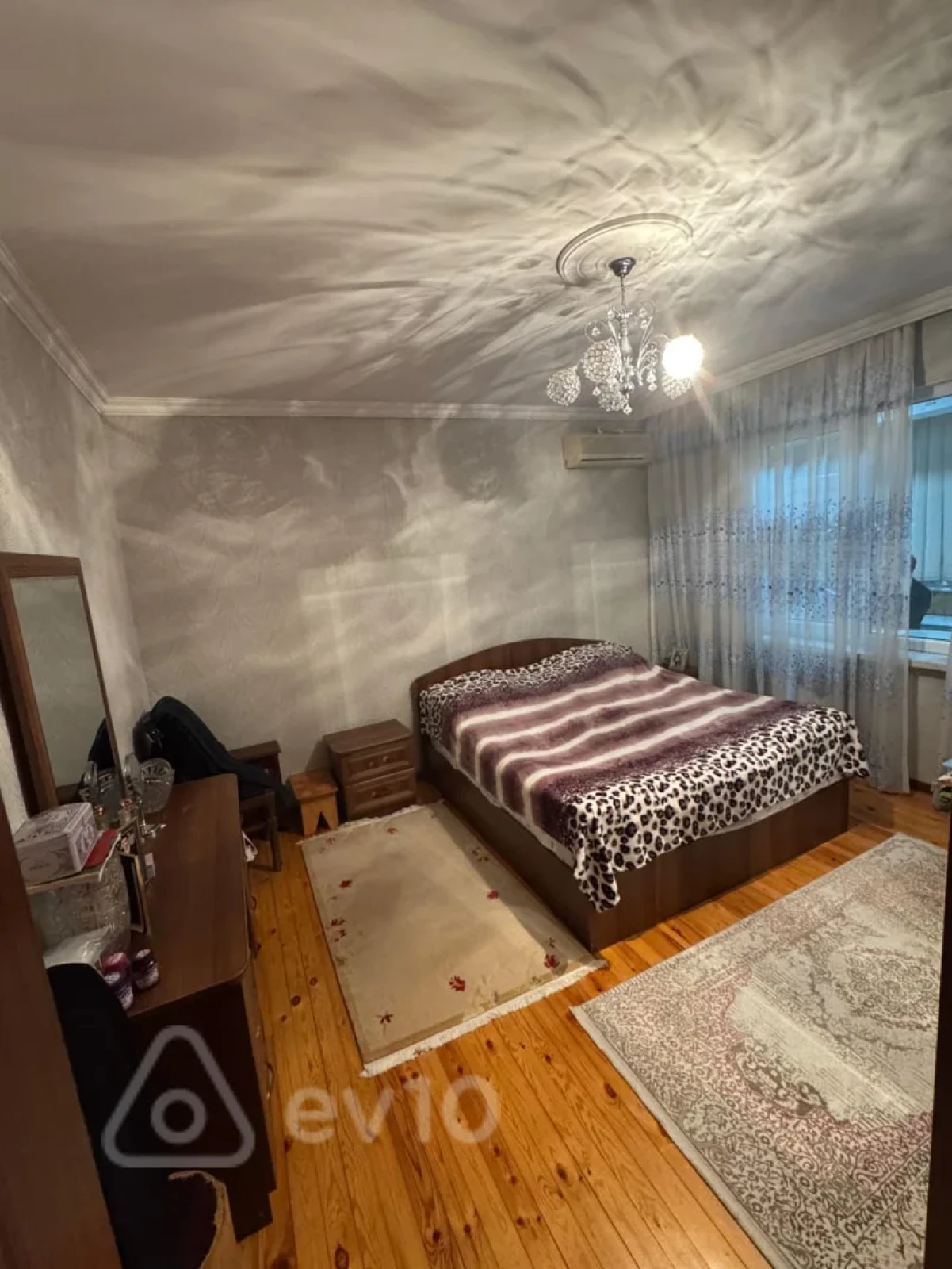 Satılır 3 otaqlı köhnə tikili 66 m²