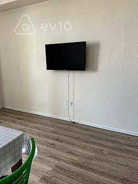 Kirayə verilir 2 otaqlı yeni tikili 74 m²