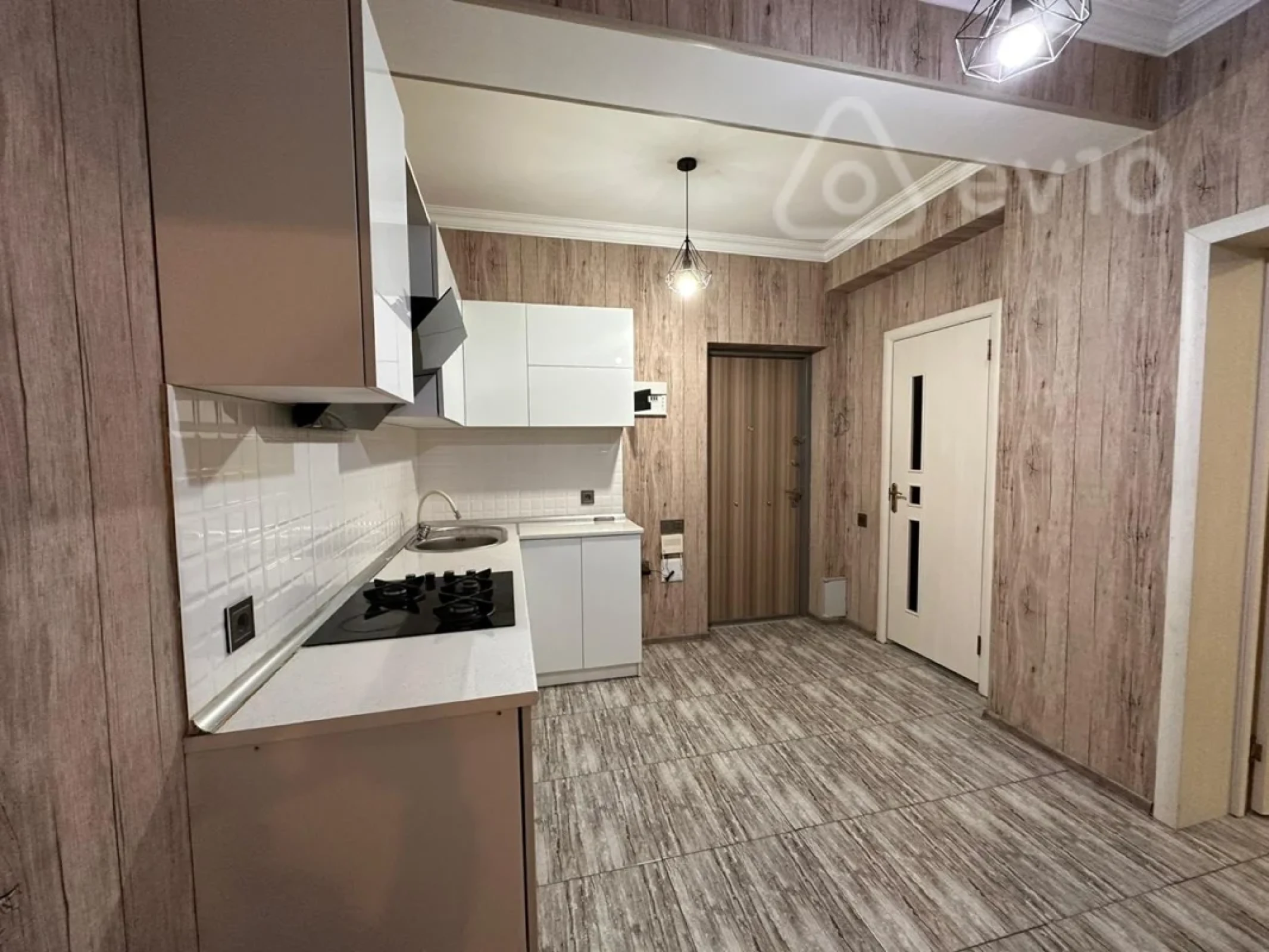 Kirayə verilir 2 otaqlı yeni tikili 56 m²