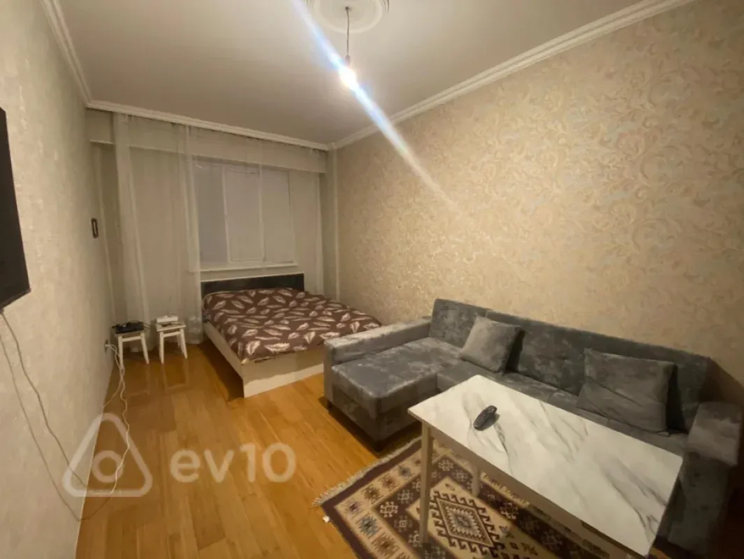 Kirayə verilir 1 otaqlı yeni tikili 40 m²