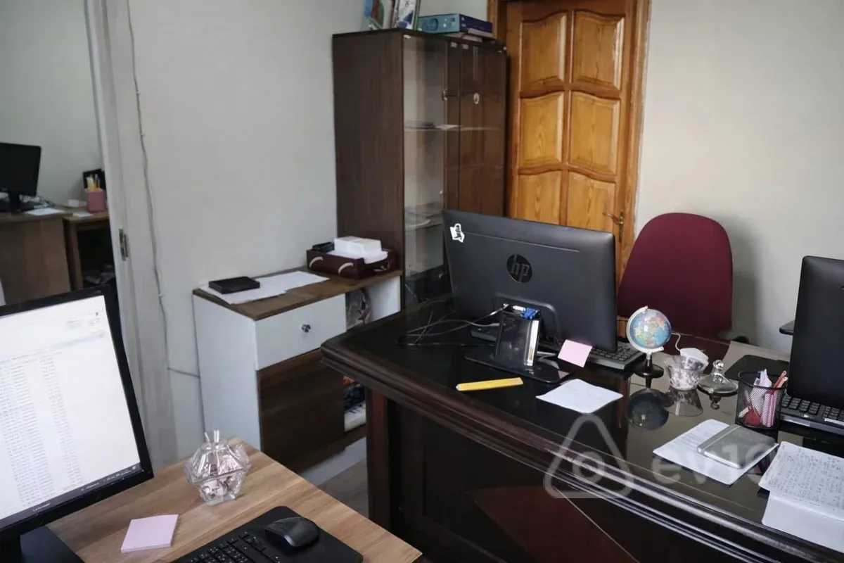 Kirayə verilir 2 otaqlı ofis 40 m²