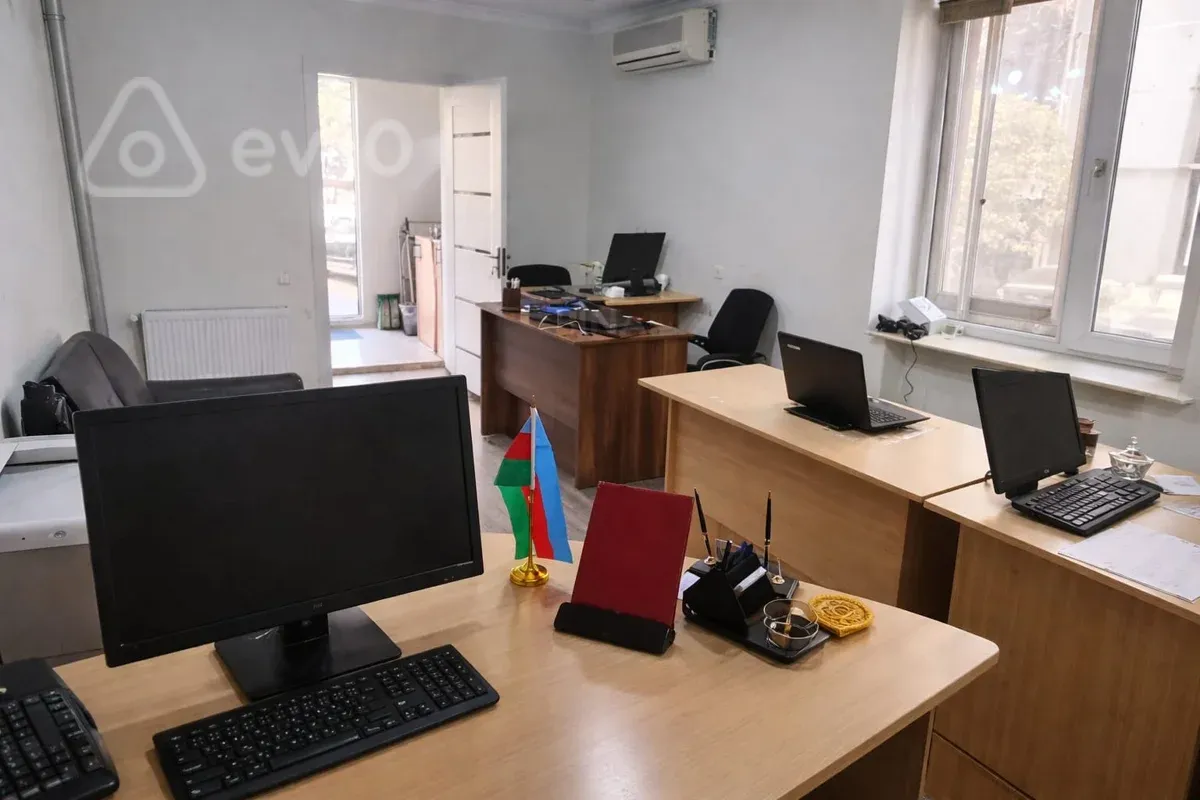 Kirayə verilir 2 otaqlı ofis 40 m²