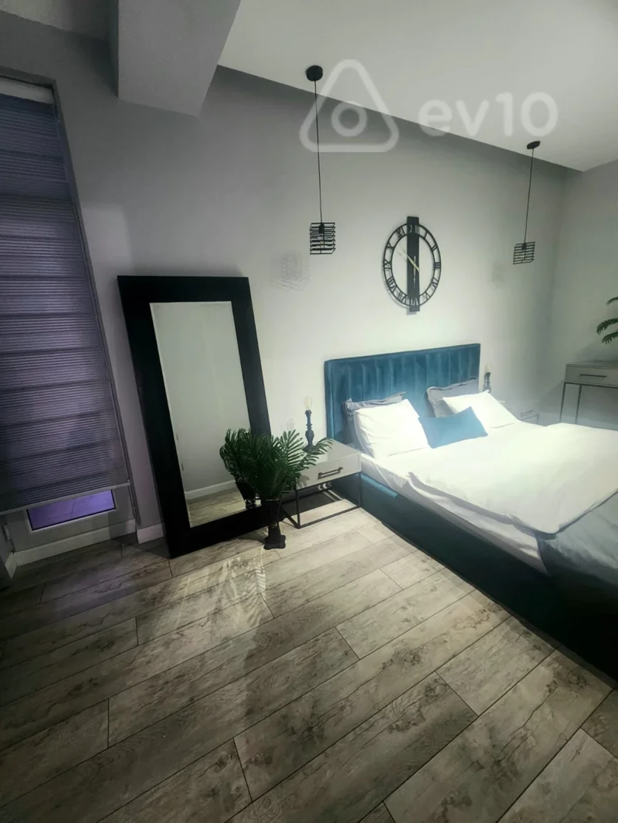 Kirayə verilir 2 otaqlı yeni tikili 93 m²