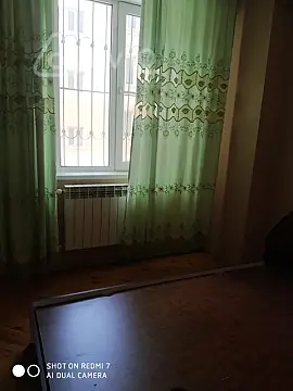 Kirayə verilir 2 otaqlı köhnə tikili 50 m²