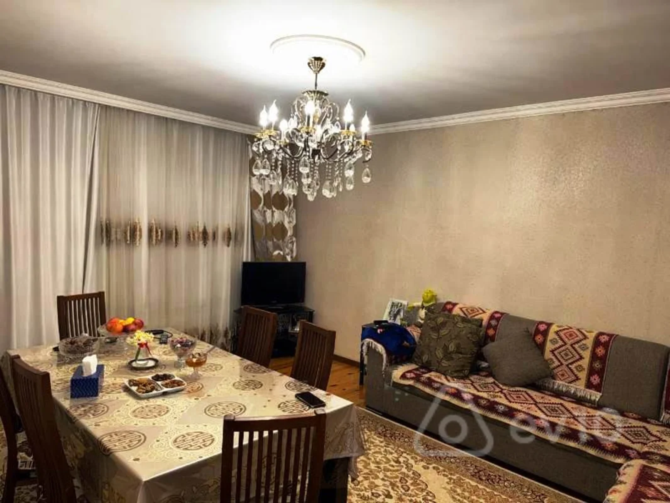 Satılır 3 otaqlı köhnə tikili 72 m²