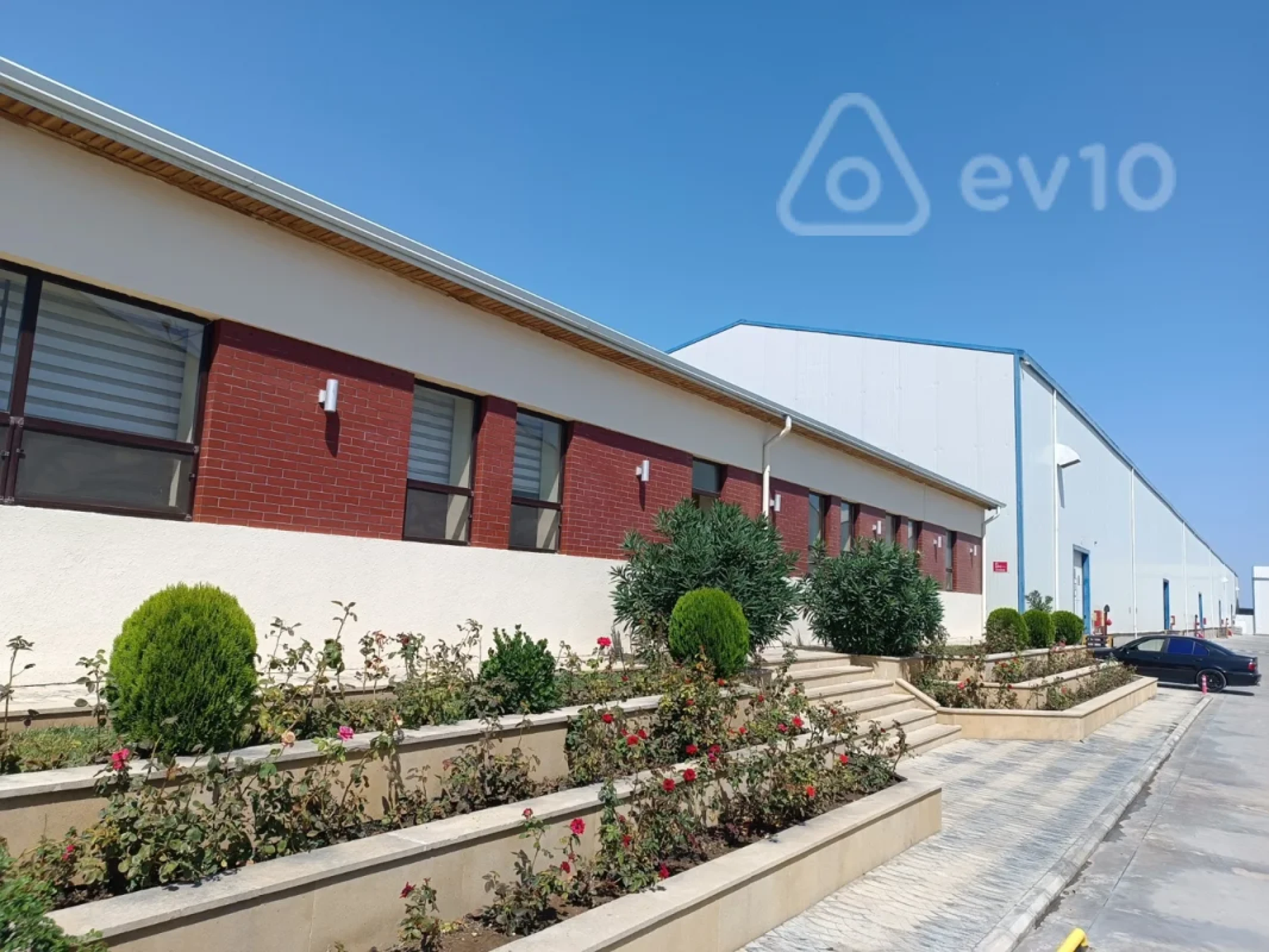 Kirayə verilir mənzil 500 m²