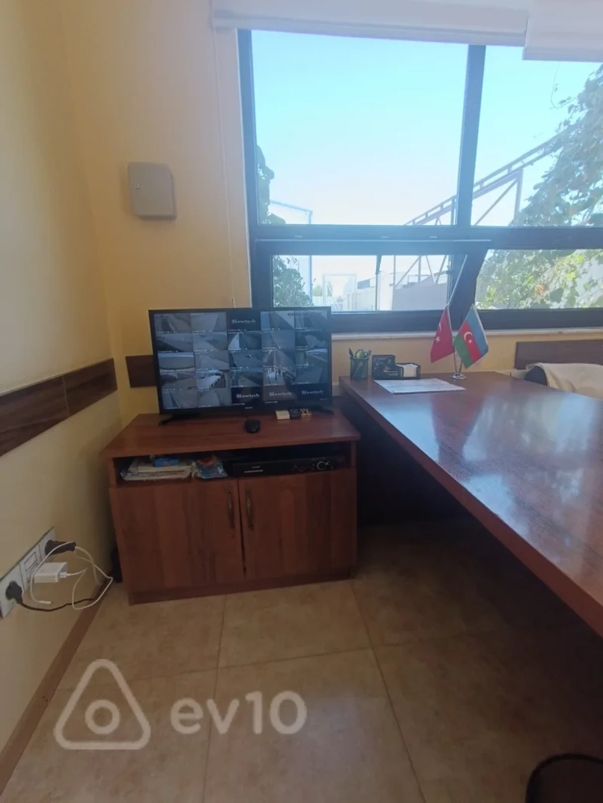 Kirayə verilir mənzil 500 m²