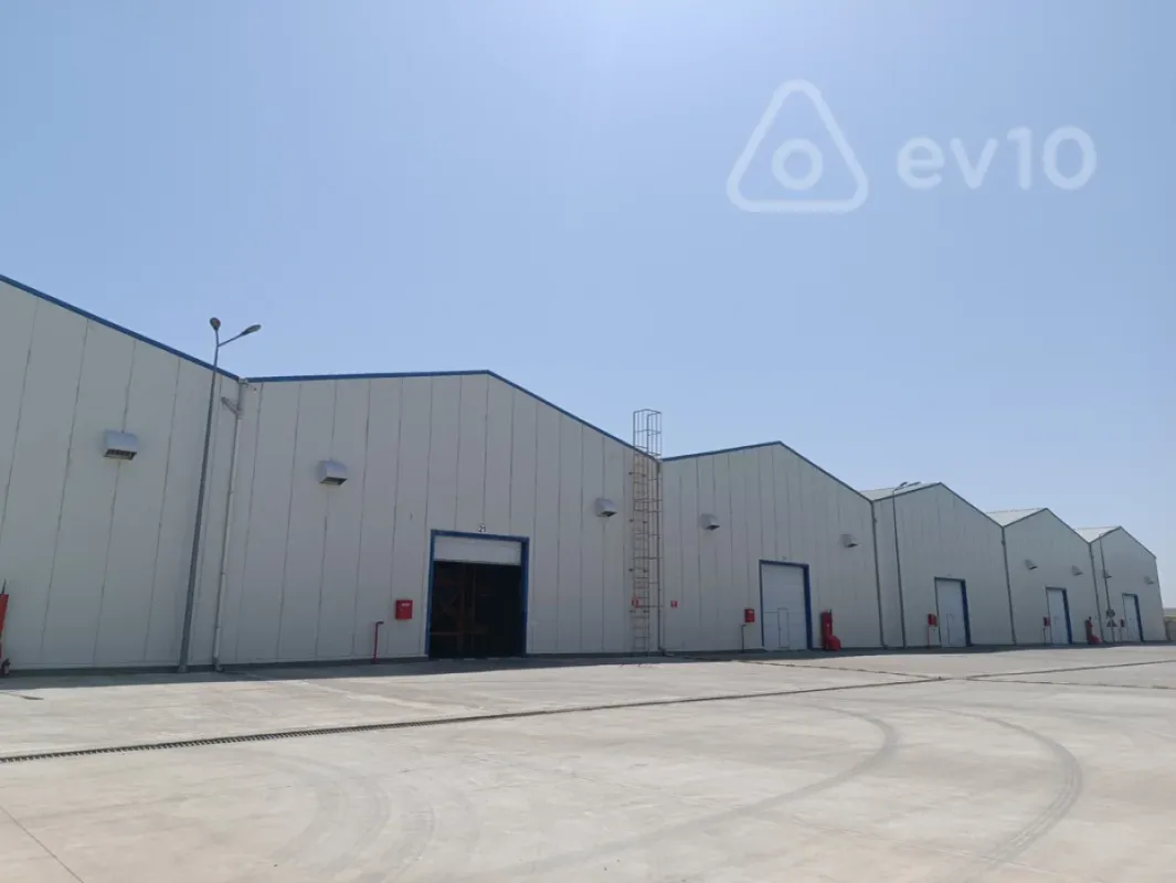 Kirayə verilir mənzil 500 m²