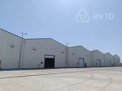 Kirayə verilir mənzil 500 m²