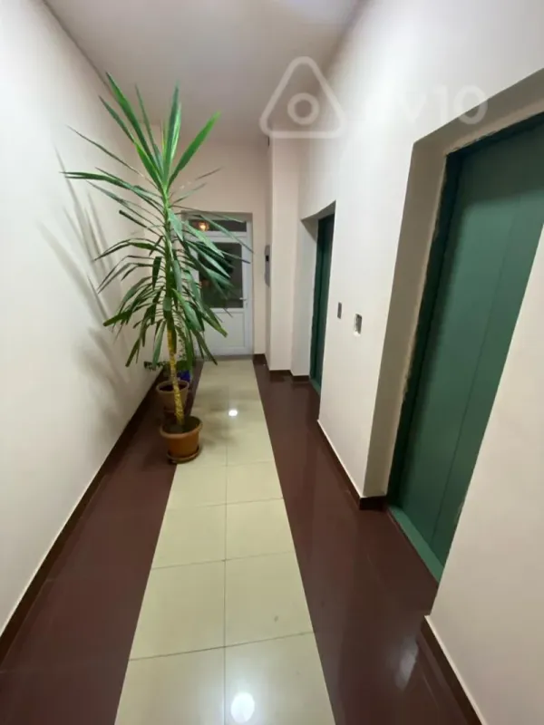 Kirayə verilir 2 otaqlı yeni tikili 80 m²