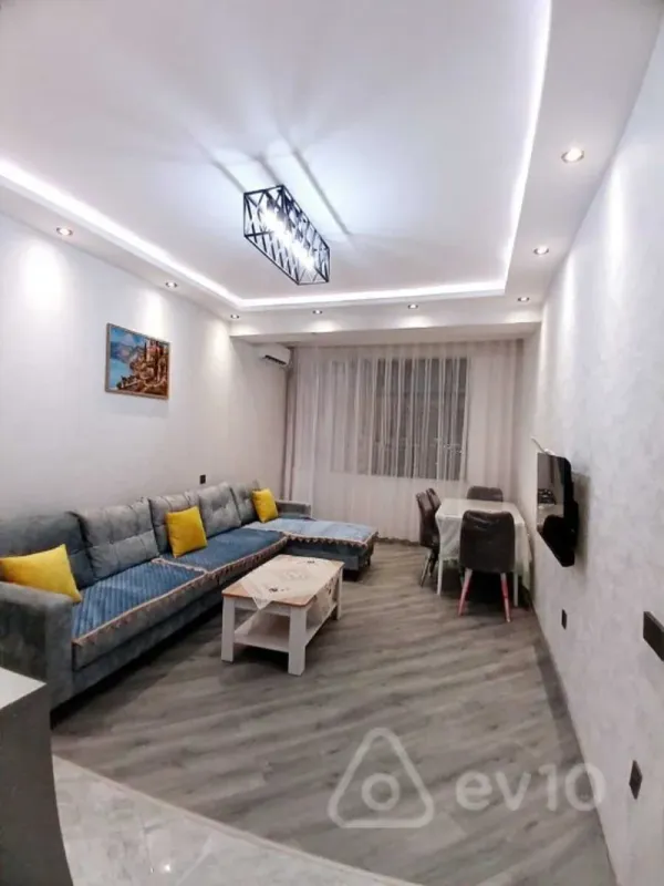 Kirayə verilir 3 otaqlı yeni tikili 62 m²