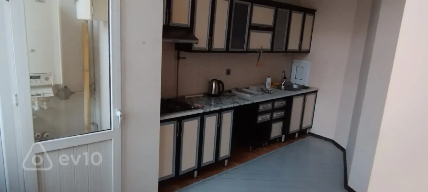 Kirayə verilir 2 otaqlı yeni tikili 78 m²