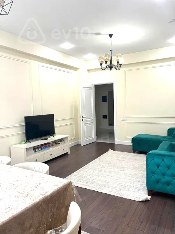Kirayə verilir 3 otaqlı yeni tikili 105 m²