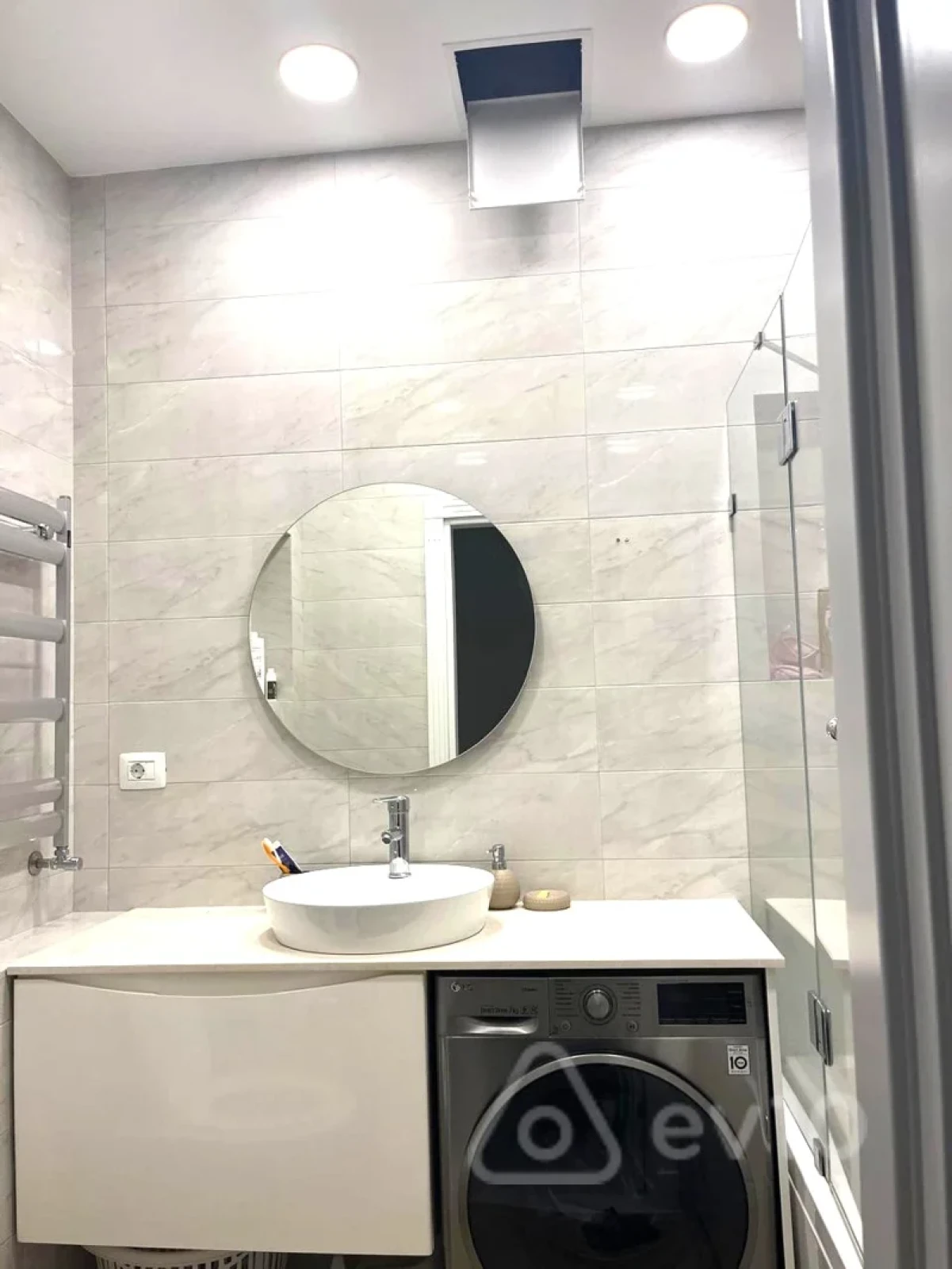 Kirayə verilir 3 otaqlı yeni tikili 105 m²