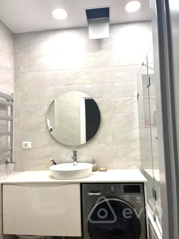 Kirayə verilir 3 otaqlı yeni tikili 105 m²