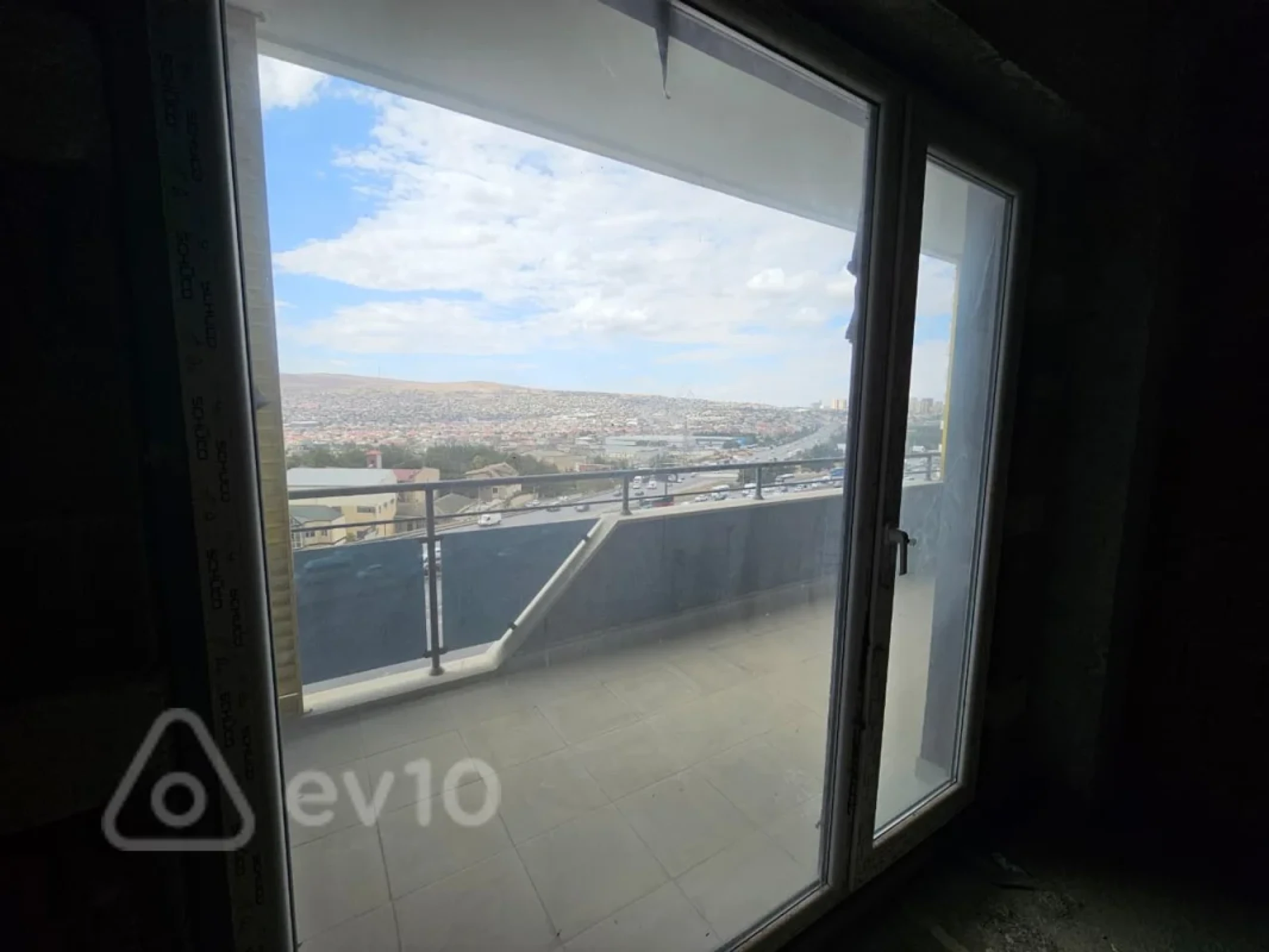 Satılır 4 otaqlı yeni tikili 166 m²