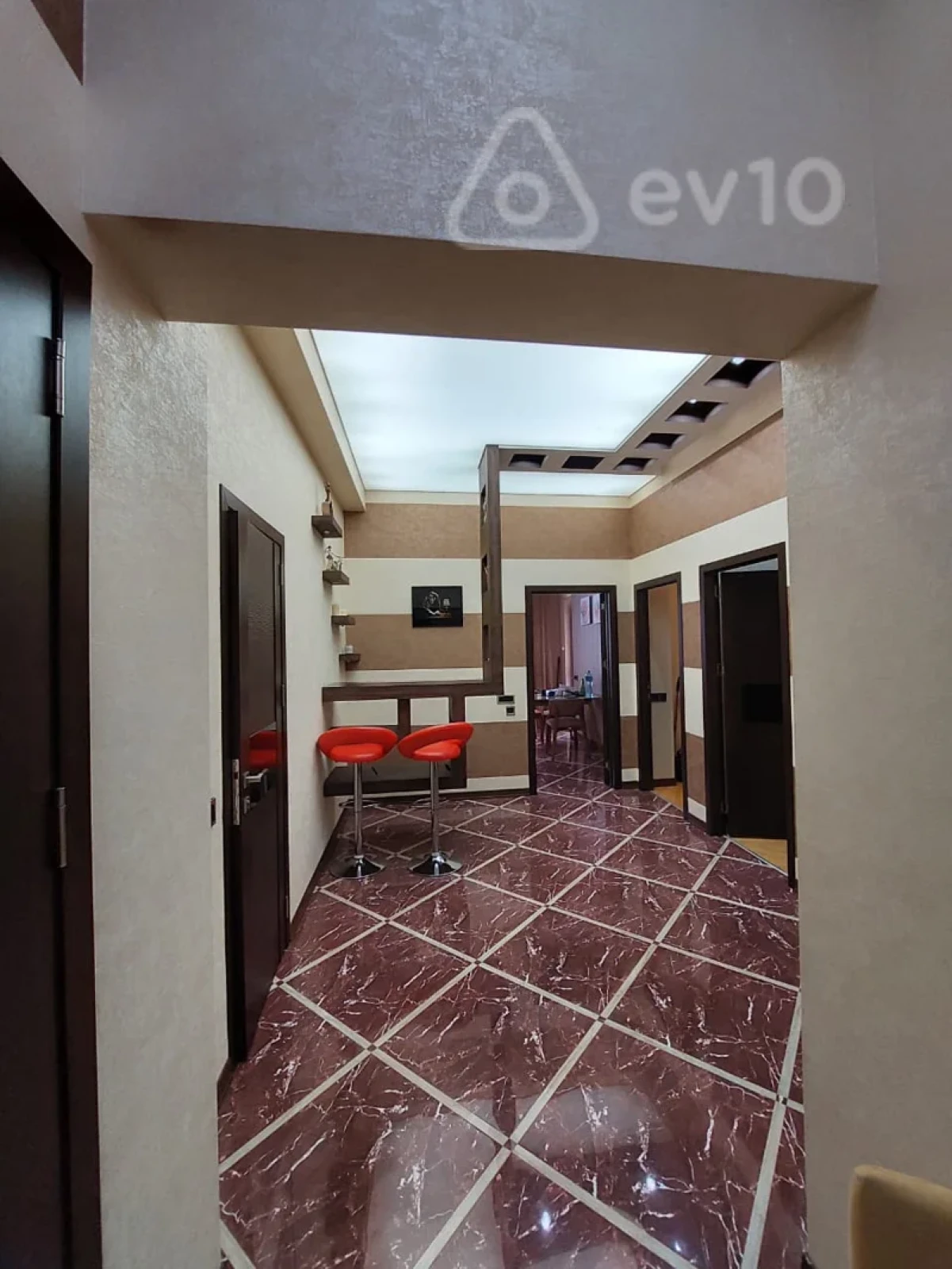 Kirayə verilir 3 otaqlı yeni tikili 105 m²