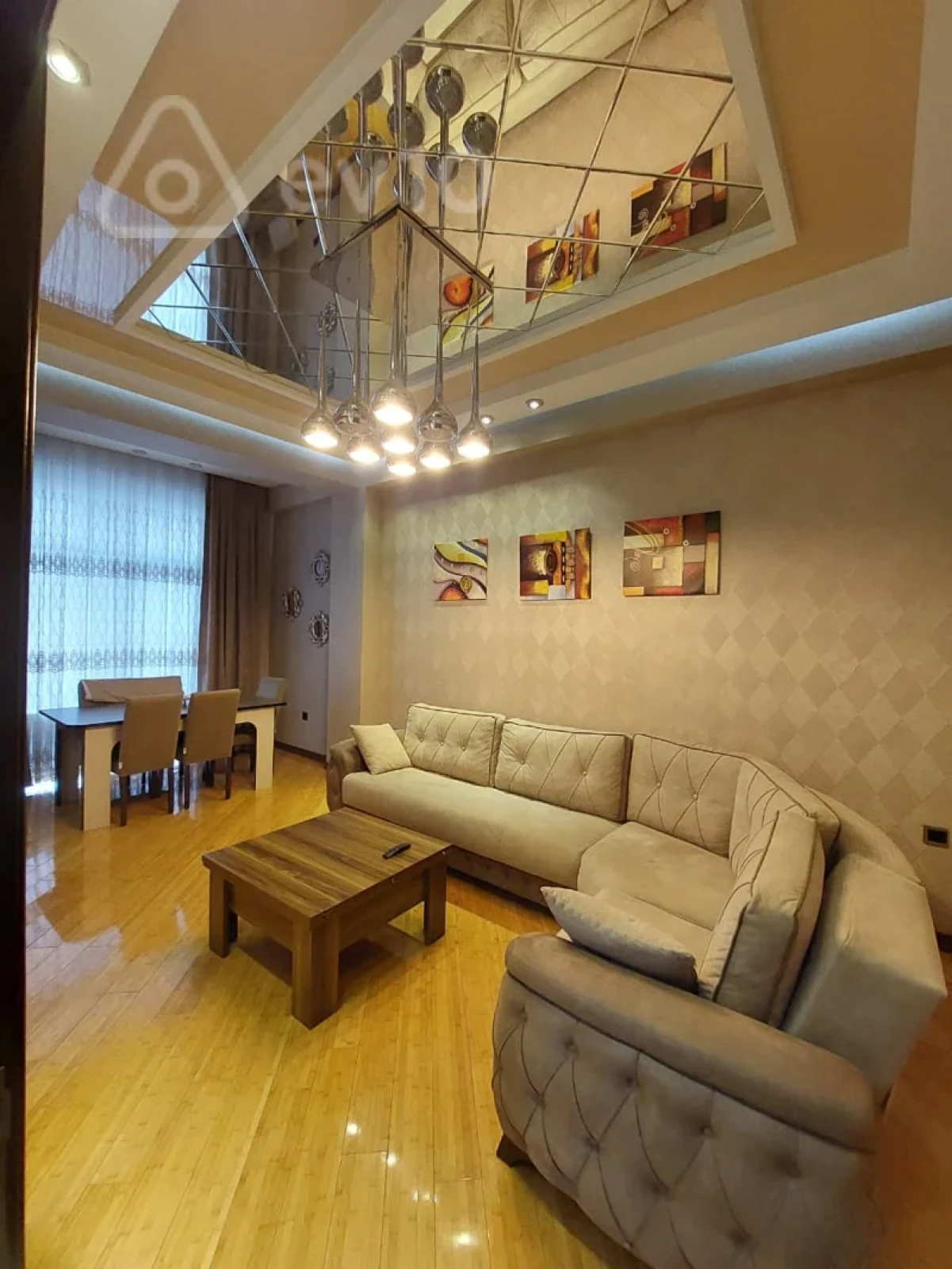 Kirayə verilir 3 otaqlı yeni tikili 105 m²