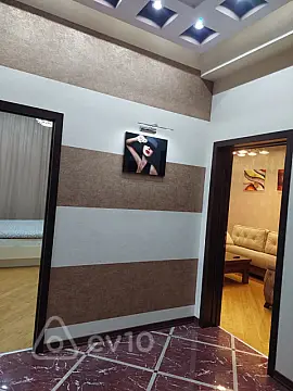 Kirayə verilir 3 otaqlı yeni tikili 105 m²