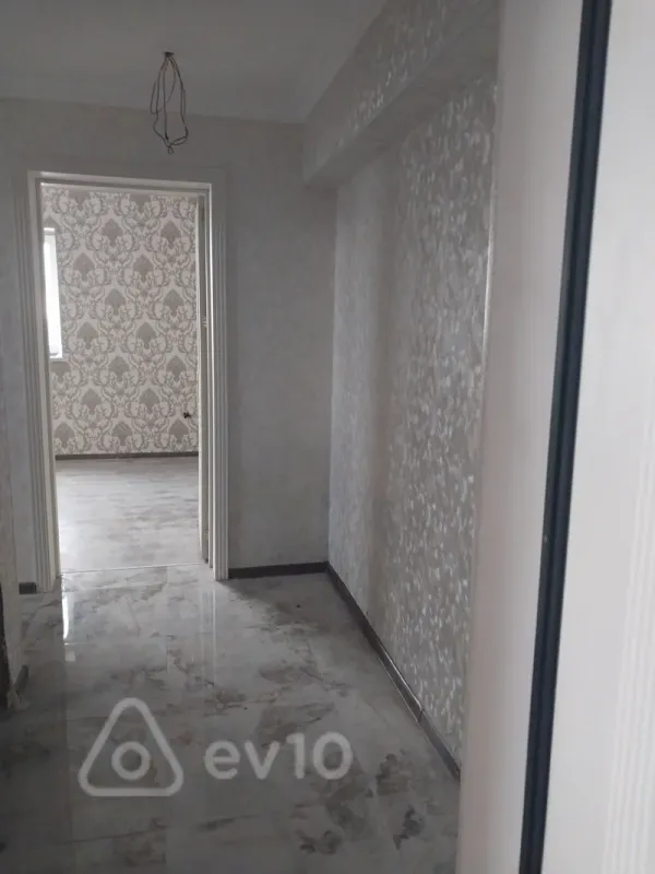 Kirayə verilir 2 otaqlı yeni tikili 76 m²