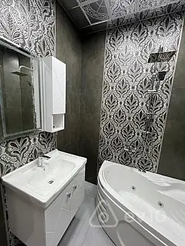 Kirayə verilir 2 otaqlı yeni tikili 76 m²