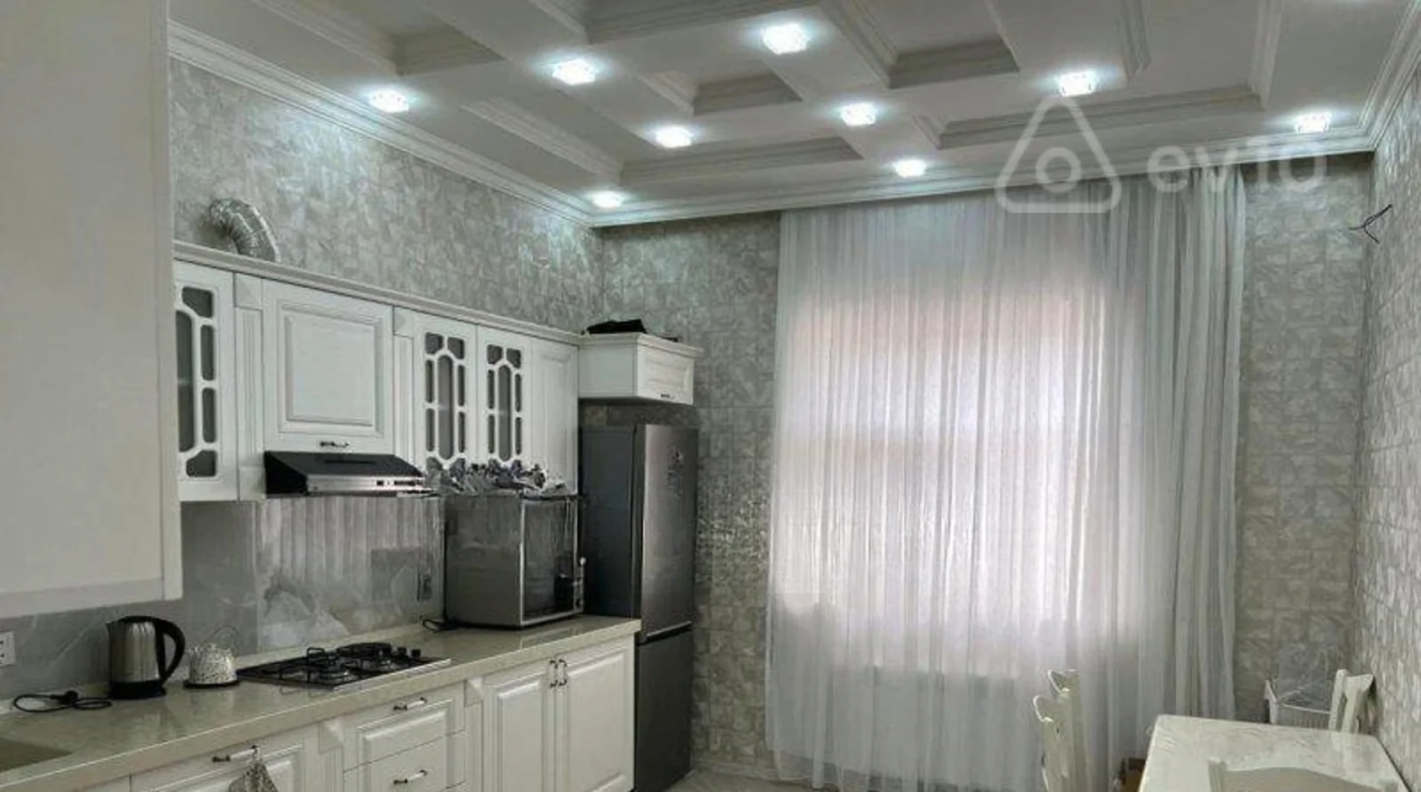 Satılır 3 otaqlı həyət evi 100 m²