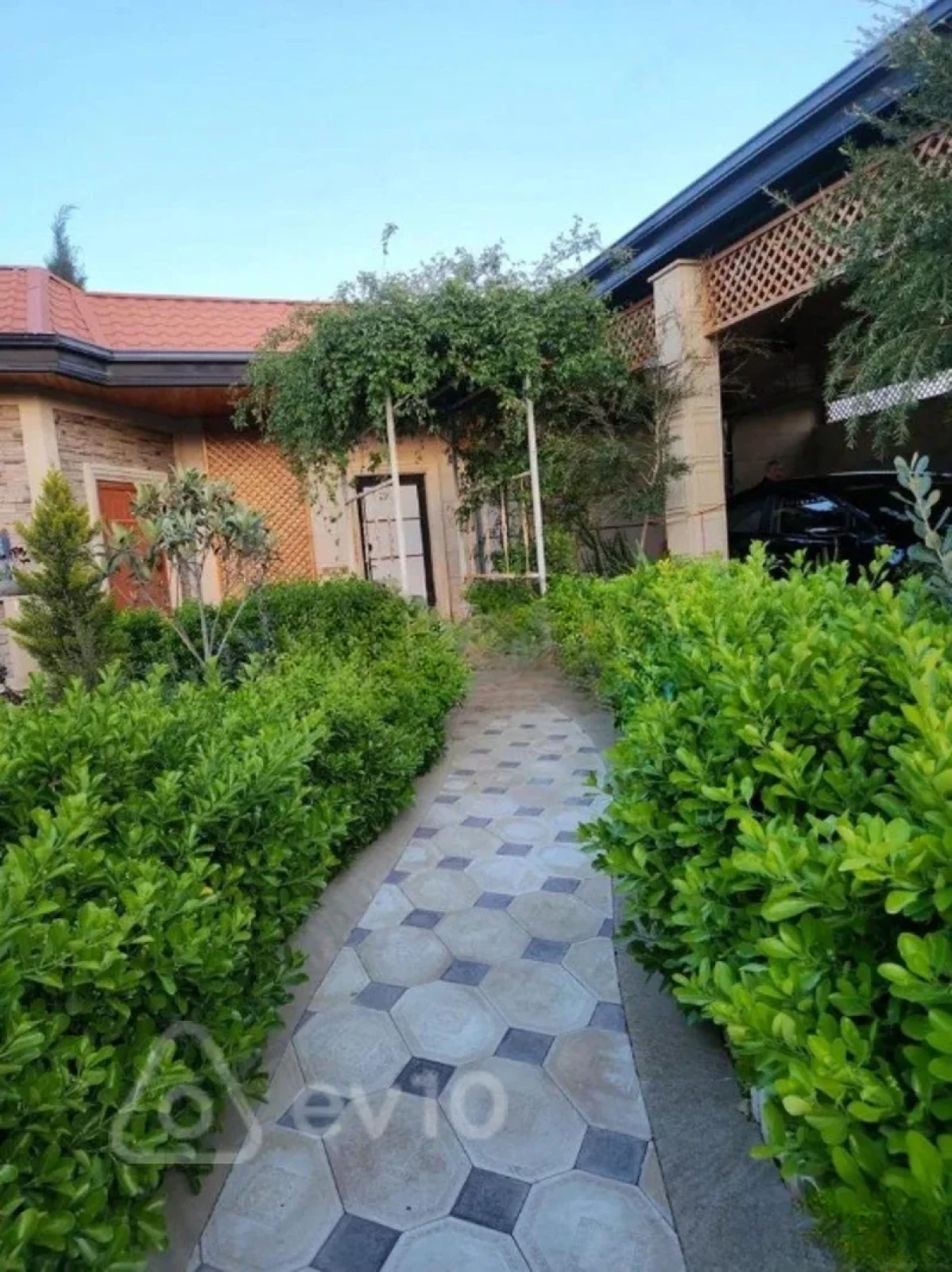 Satılır 3 otaqlı həyət evi 100 m²