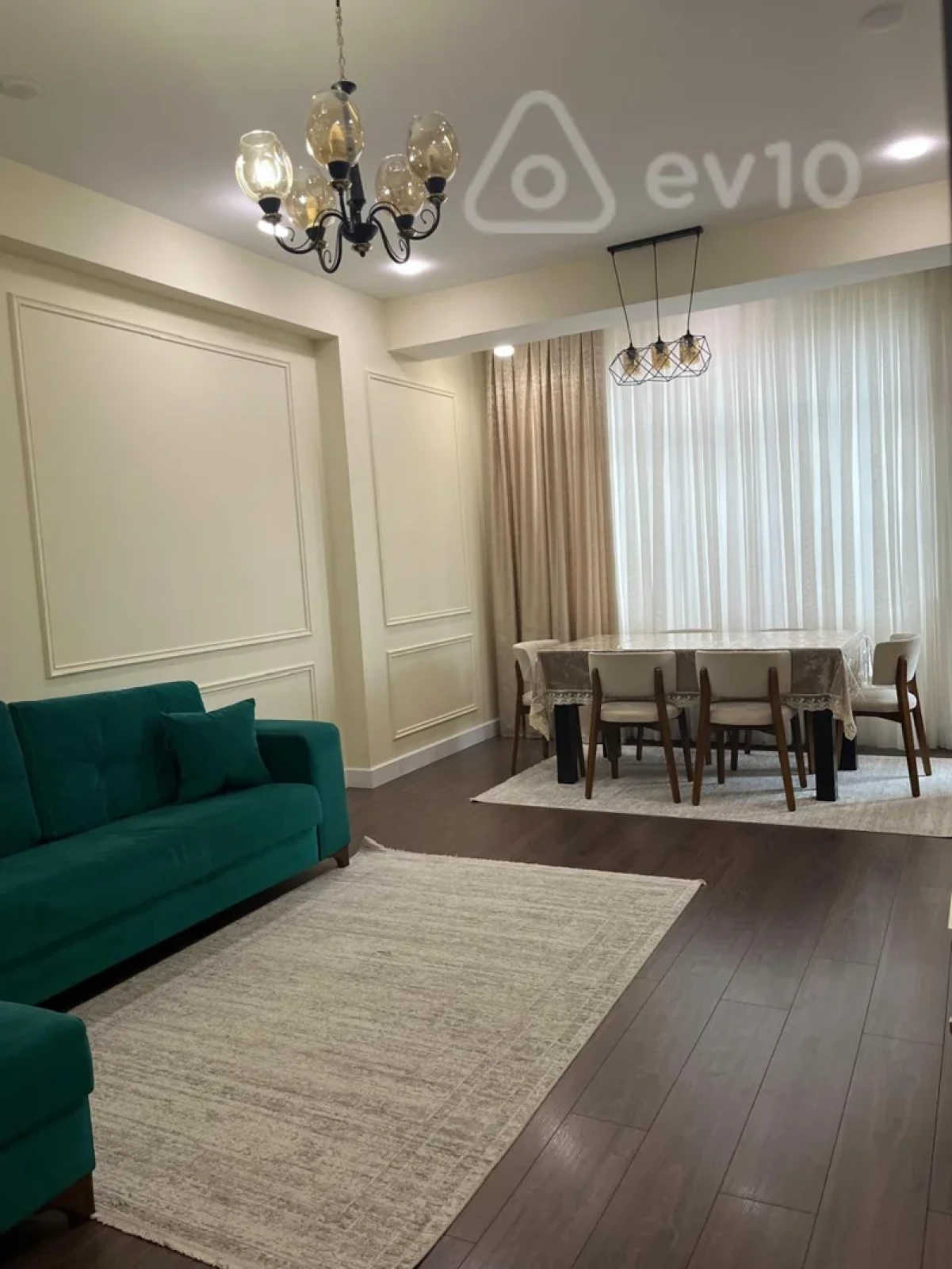 Satılır 3 otaqlı yeni tikili 105 m²