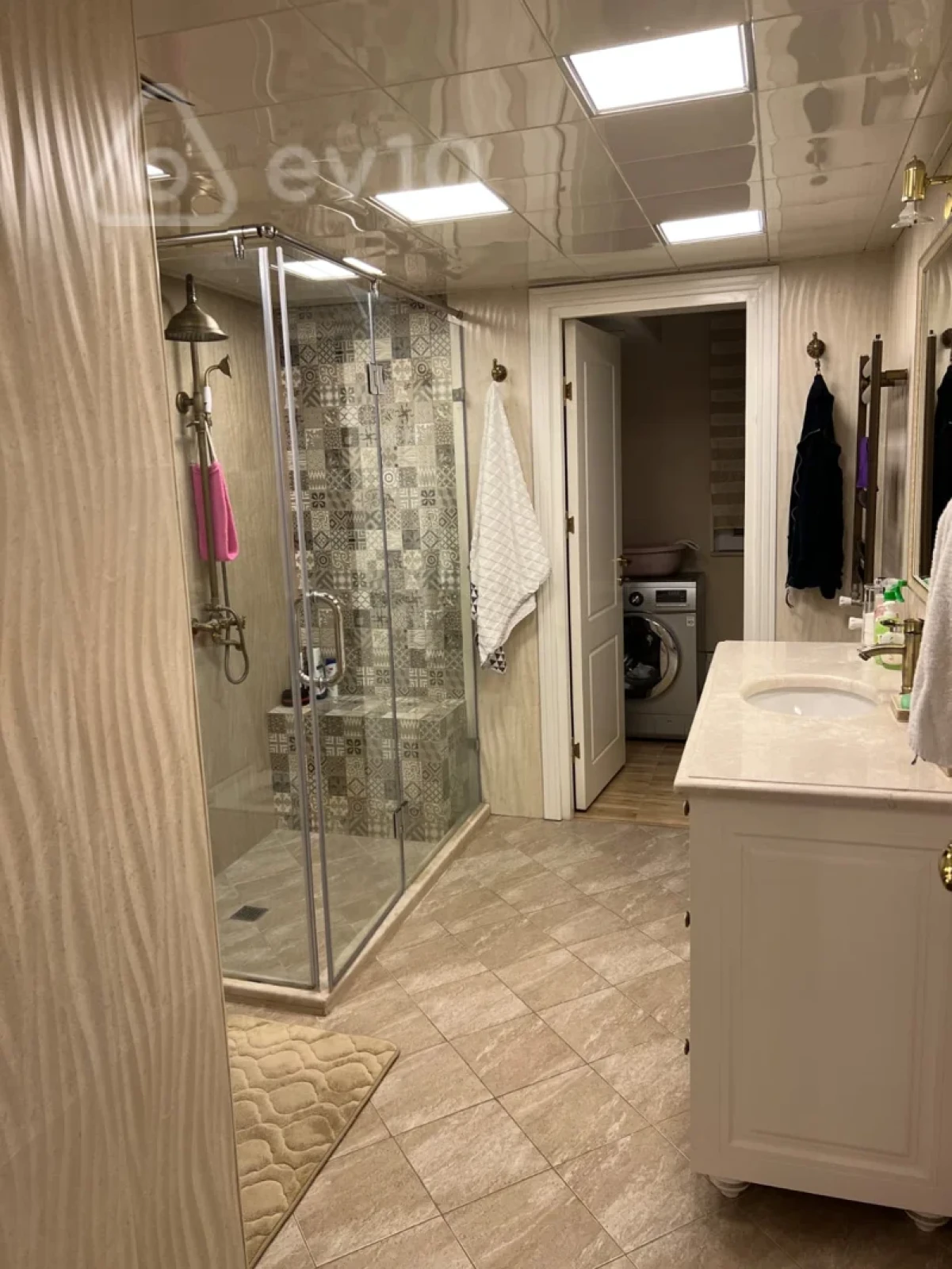 Kirayə verilir 3 otaqlı köhnə tikili 60 m²