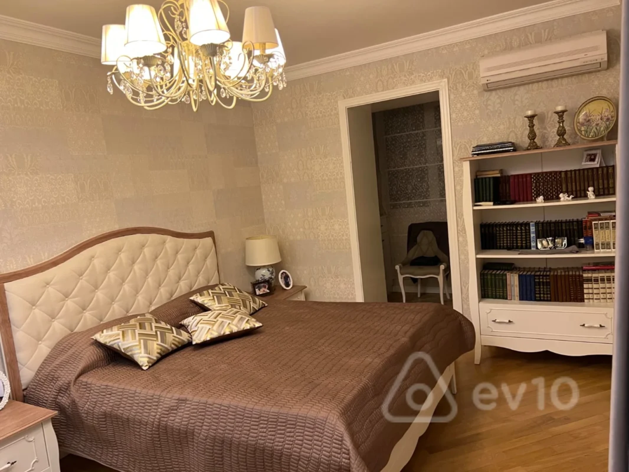 Kirayə verilir 3 otaqlı köhnə tikili 60 m²