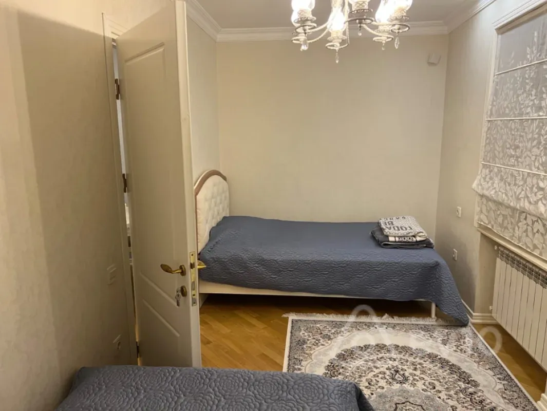 Kirayə verilir 3 otaqlı köhnə tikili 60 m²