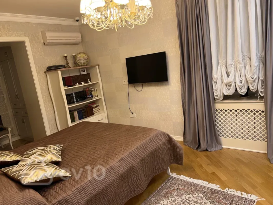 Kirayə verilir 3 otaqlı köhnə tikili 60 m²
