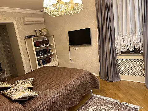 Kirayə verilir 3 otaqlı köhnə tikili 60 m²