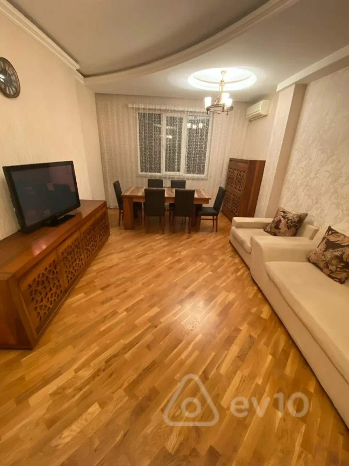 Kirayə verilir 2 otaqlı yeni tikili 77 m²