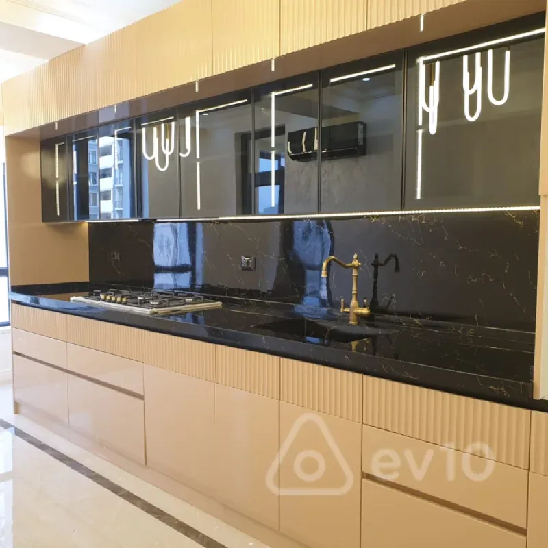 Satılır 3 otaqlı yeni tikili 154 m²