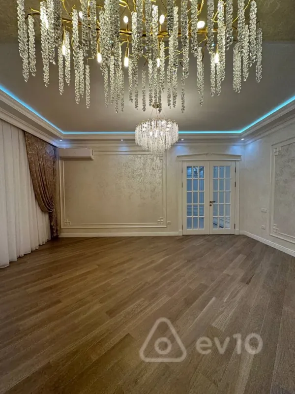 Satılır 3 otaqlı yeni tikili 154 m²