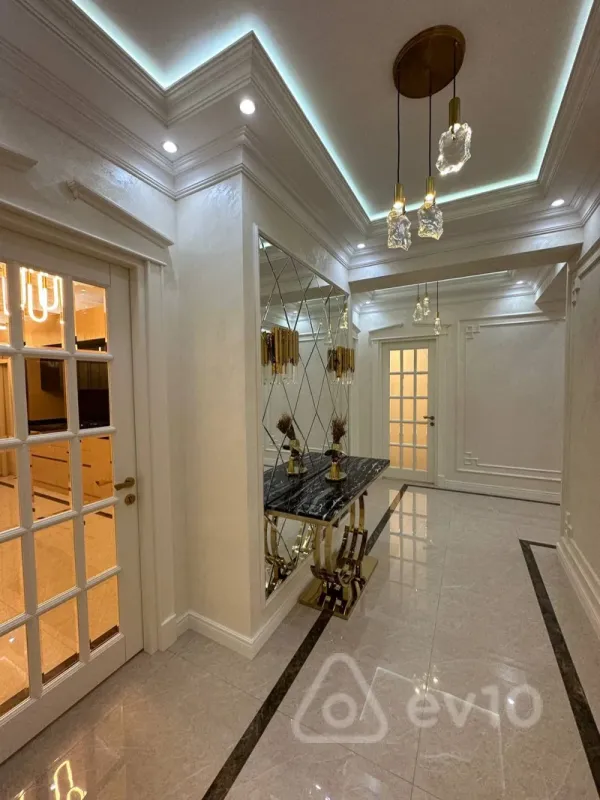Satılır 3 otaqlı yeni tikili 154 m²