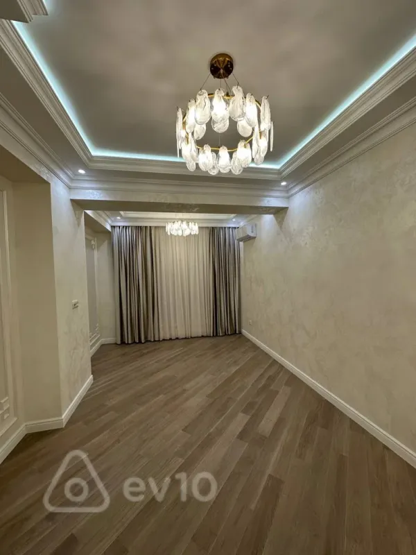 Satılır 3 otaqlı yeni tikili 154 m²